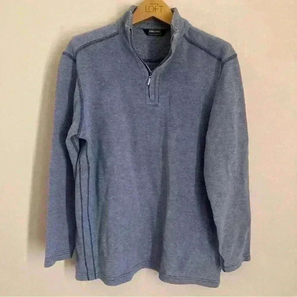Kirkland Signature Men’s Medium Quarter Zip in Blue